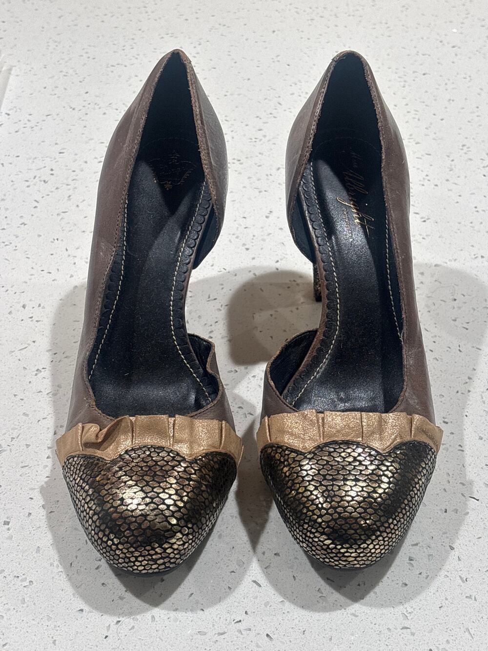 Women’s Miss Allright heels size 8.5